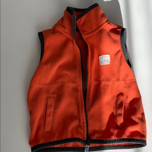 Carter's Other - Fleece vest. Baby boy.